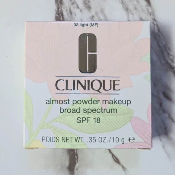 Almost Powder Makeup Broad Spectrum SPF 18 - Picture 3 of 6